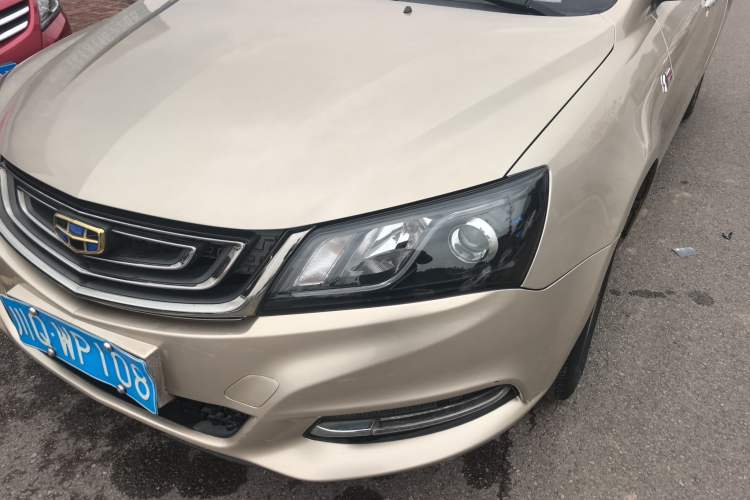 Used Geely Auto Emgrand 2017 Sedan Million Edition 1.3T Manual Top-Grade Version Left Front Headlight