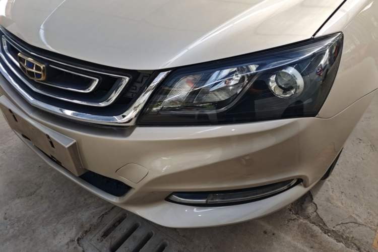 Used Geely Auto Emgrand 2017 Sedan Million Edition 1.5L Manual - Upward Version Left Front Headlight