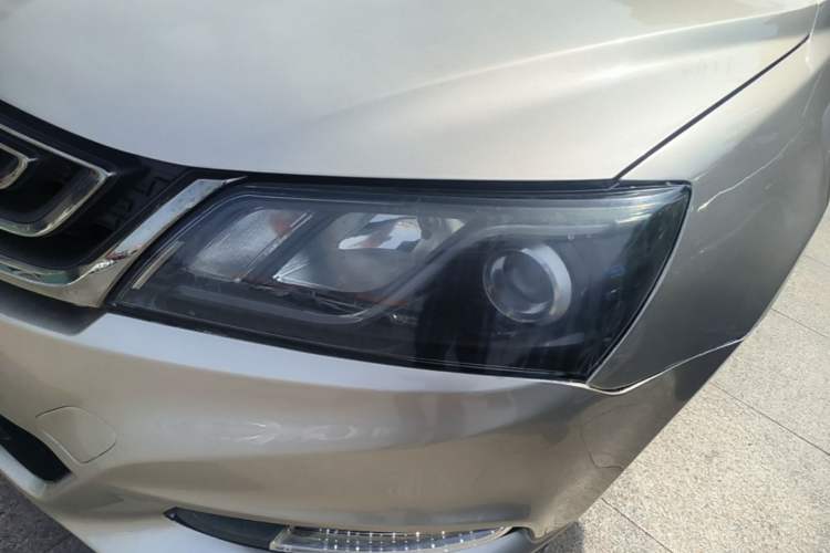 Used Geely Auto Emgrand 2017 Sedan Million Edition 1.5L Manual - Upward Version Left Front Headlight