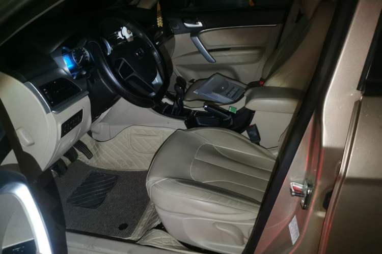 Used Geely Auto Emgrand 2017 Sedan Million Edition 1.5L Manual Luxury Model Left Front Seat