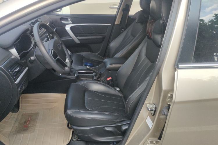 Used Geely Auto Emgrand 2017 Sedan Million Edition 1.5L Manual - Upward Version Left Front Seat