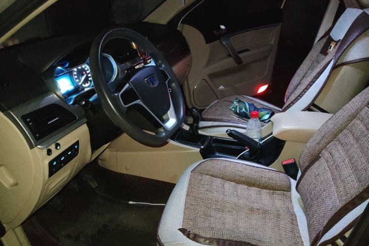 Used Geely Auto Emgrand 2017 Sedan Million Edition 1.5L Manual Fashion Model Left Front Seat