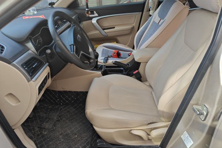 Used Geely Auto Emgrand 2017 Sedan Million Edition 1.5L Manual Luxury Model Left Front Seat