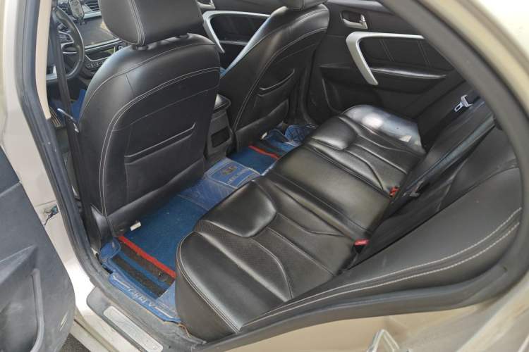 Used Geely Auto Emgrand 2017 Sedan Million Edition 1.5L Manual - Upward Version Left Rear Seat