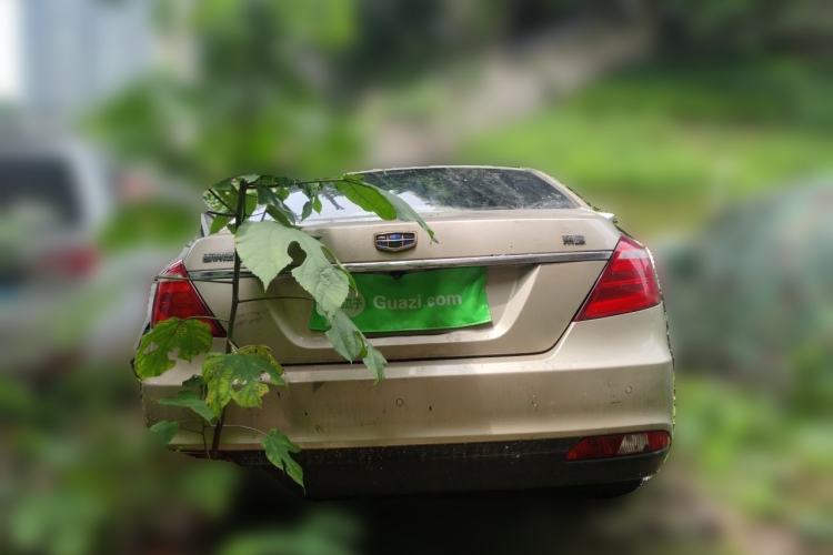 Used Geely Auto Emgrand 2017 Sedan Million Edition 1.5L Manual Luxury Model Rear