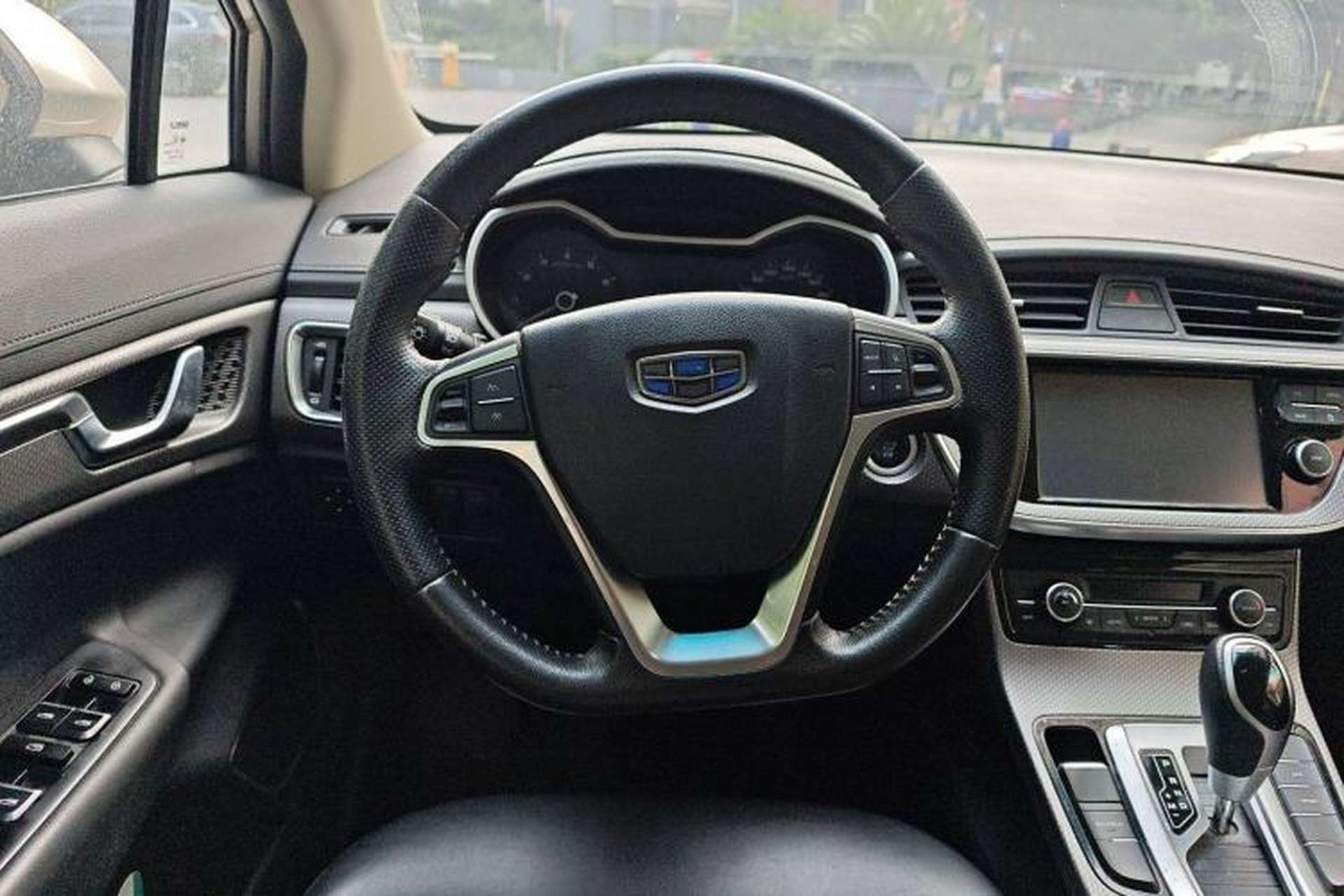 Used Geely Auto Emgrand 2017 Hatchback RS Million Edition 1.3T CVT Upward Version Steering Wheel