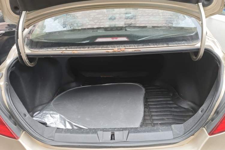 Used Geely Auto Emgrand 2017 Sedan Million Edition 1.5L Manual - Upward Version Trunk