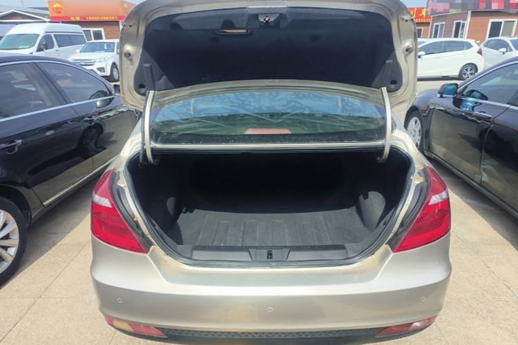 Used Geely Auto Emgrand 2017 Sedan Million Edition 1.5L Manual - Upward Version Trunk