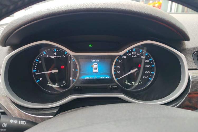 Used Geely Auto Emgrand 2017 Sedan Million Edition 1.5L CVT Upward Version Instrument Cluster