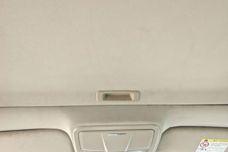 Used Geely Auto Emgrand 2017 Sedan Million Edition 1.5L CVT Upward Connectivity Version Headliner