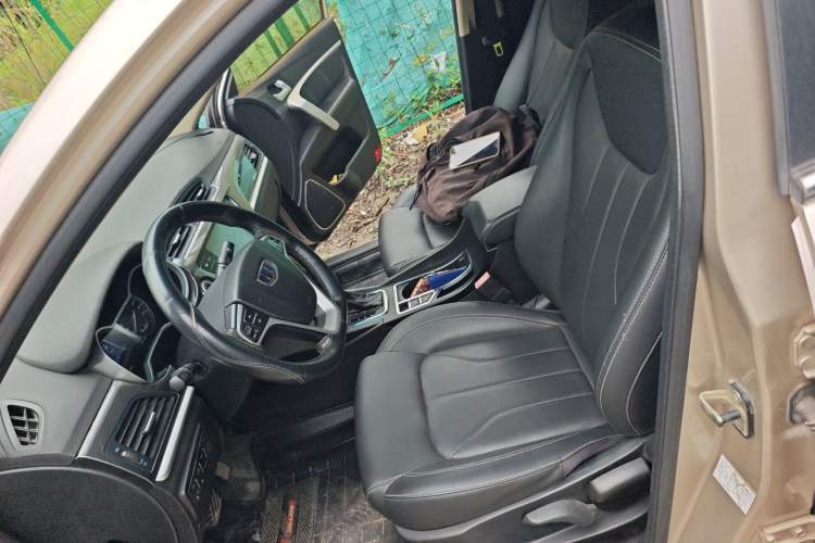 Used Geely Auto Emgrand 2017 Sedan Million Edition 1.5L CVT Upward Connectivity Version Left Front Seat