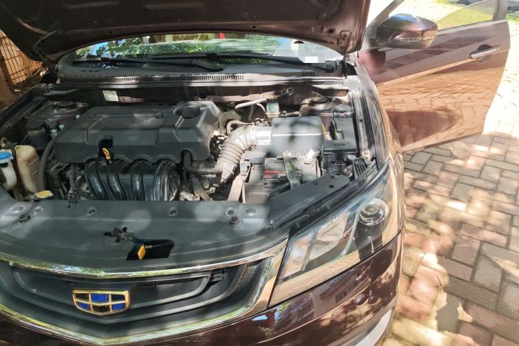 Used Geely Auto Emgrand 2017 Hatchback RS Million Edition 1.5L Manual Upward Version Engine Bay Left
