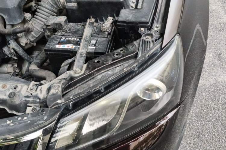 Used Geely Auto Emgrand 2017 Hatchback RS Million Edition 1.5L Manual Upward Version Engine Bay Left