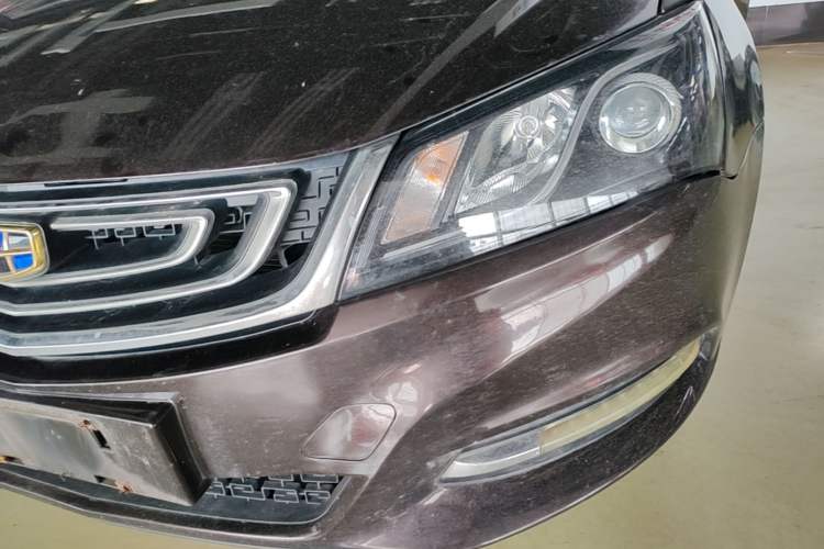 Used Geely Auto Emgrand 2017 Sedan Million Edition 1.5L Manual - Upward Version Left Front Headlight
