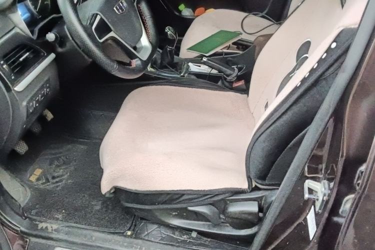 Used Geely Auto Emgrand 2017 Hatchback RS Million Edition 1.5L Manual Upward Version Left Front Seat