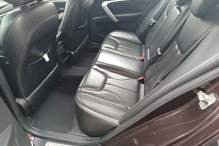 Used Geely Auto Emgrand 2017 Sedan Million Edition 1.5L Manual - Upward Version Left Rear Seat