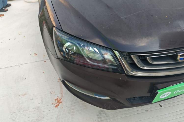 Used Geely Auto Emgrand 2017 Sedan Million Edition 1.5L Manual - Upward Version Right Front Headlight