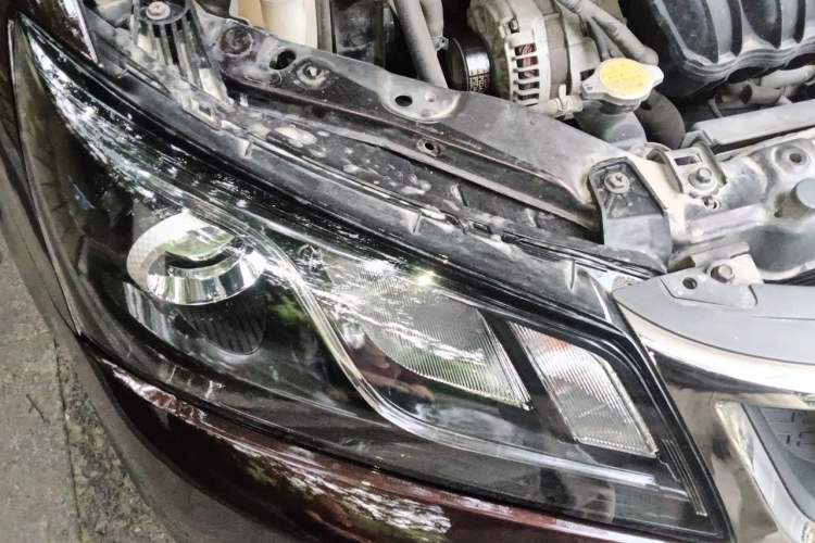 Used Geely Auto Emgrand 2017 Hatchback RS Million Edition 1.5L Manual Upward Version Right Front Headlight