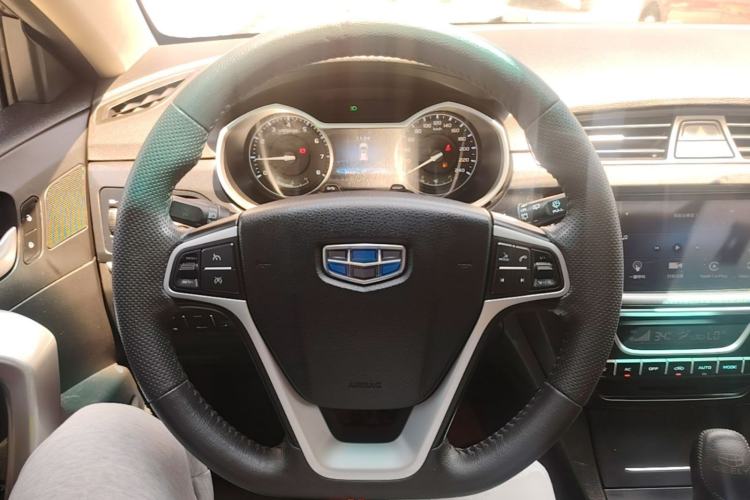 Used Geely Auto Emgrand 2017 Hatchback RS Million Edition 1.5L CVT Upward Version Steering Wheel