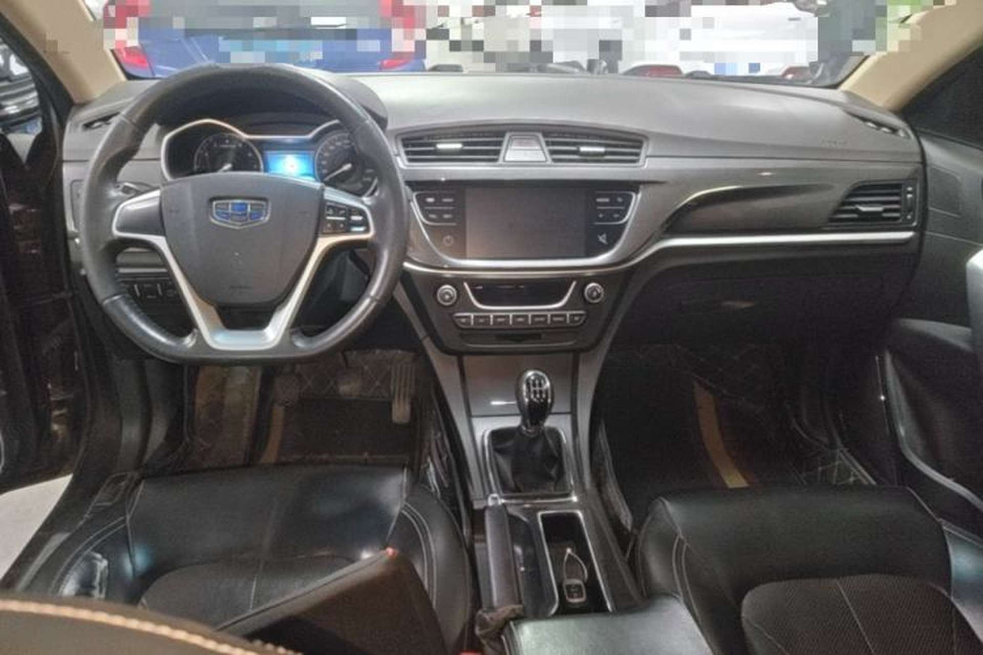 Used Geely Auto Emgrand 2017 Sedan Million Edition 1.5L Manual - Upward Version Center Console
