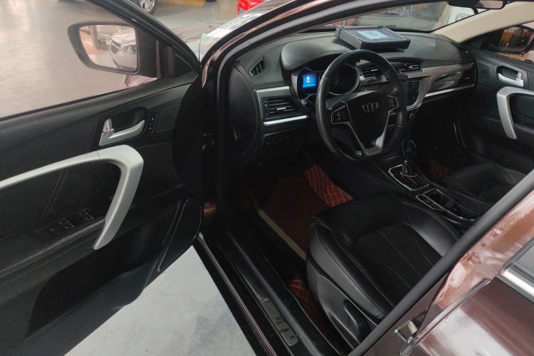 Used Geely Auto Emgrand 2017 Sedan Million Edition 1.5L CVT Upward Version Driver Seat