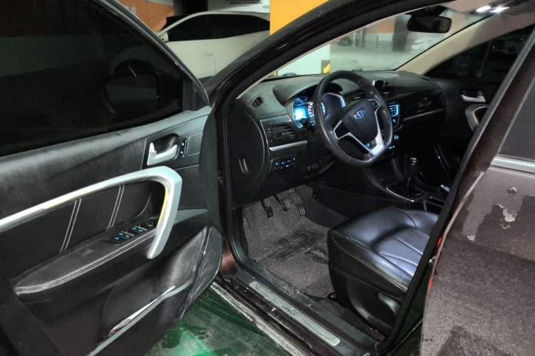 Used Geely Auto Emgrand 2017 Sedan Million Edition 1.5L Manual - Upward Version Driver Seat