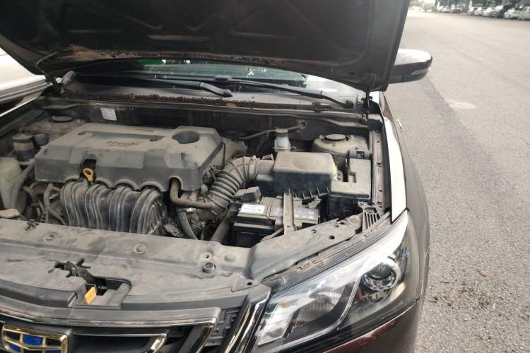 Used Geely Auto Emgrand 2017 Sedan Million Edition 1.5L Manual - Upward Version Engine Bay Left