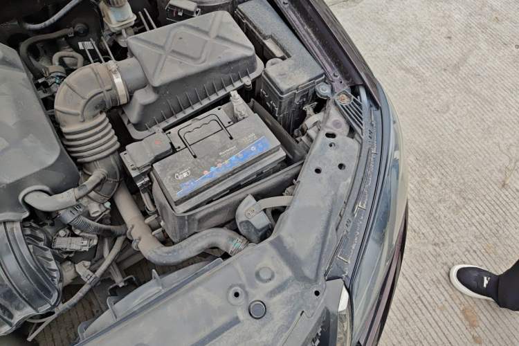 Used Geely Auto Emgrand 2017 Sedan Million Edition 1.5L CVT Upward Version Engine Bay Left