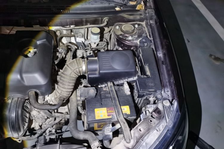 Used Geely Auto Emgrand 2017 Sedan Million Edition 1.5L Manual - Upward Version Engine Bay Left