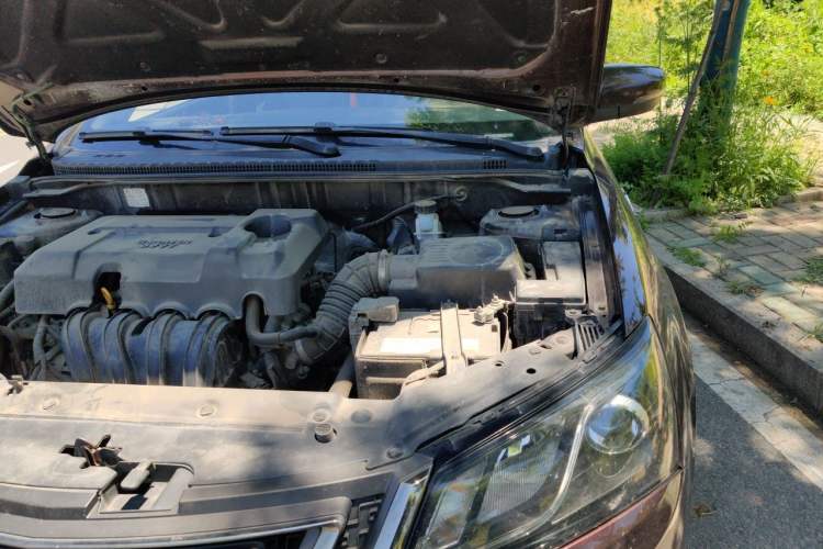 Used Geely Auto Emgrand 2017 Sedan Million Edition 1.5L Manual - Upward Version Engine Bay Left