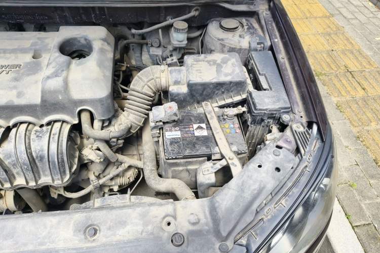 Used Geely Auto Emgrand 2017 Sedan Million Edition 1.5L Manual - Upward Version Engine Bay Left