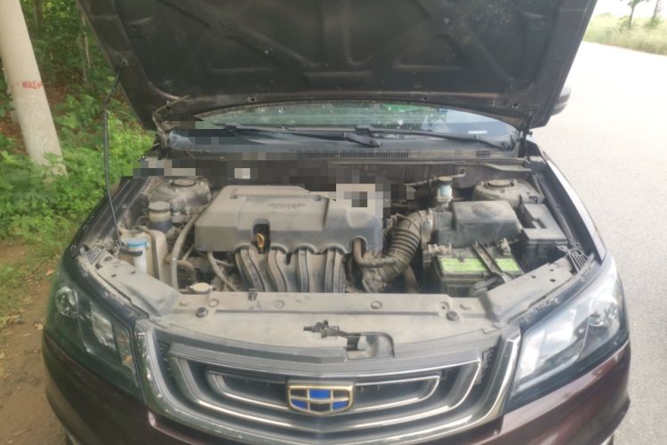 Used Geely Auto Emgrand 2017 Sedan Million Edition 1.5L Manual Luxury Model Engine Bay