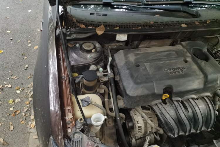Used Geely Auto Emgrand 2017 Sedan Million Edition 1.5L CVT Upward Version Engine Bay Right