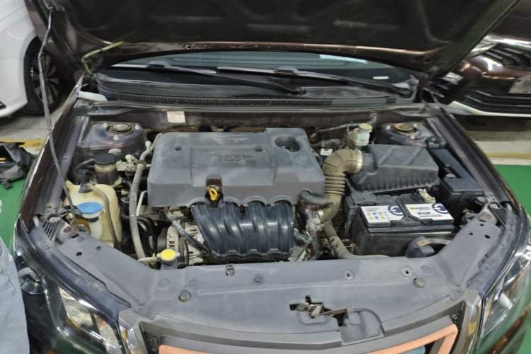 Used Geely Auto Emgrand 2017 Sedan Million Edition 1.5L CVT Upward Version Engine Bay