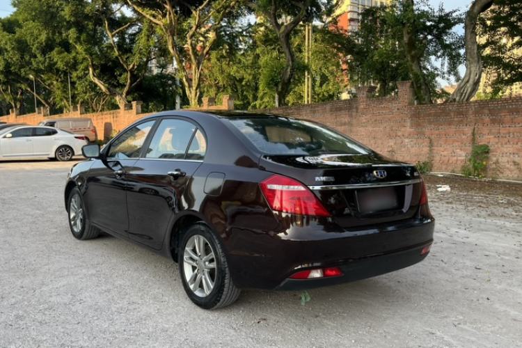 Used Geely Auto Emgrand 2017 Sedan Million Edition 1.5L CVT Upward Version Exterior 3