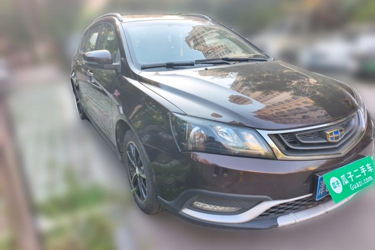 Used Geely Auto Emgrand 2017 Hatchback RS Million Edition 1.5L Manual Upward Version Front Right 45 Deg