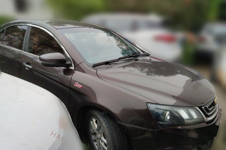 Used Geely Auto Emgrand 2017 Sedan Million Edition 1.5L Manual Luxury Model Front Right 45 Deg