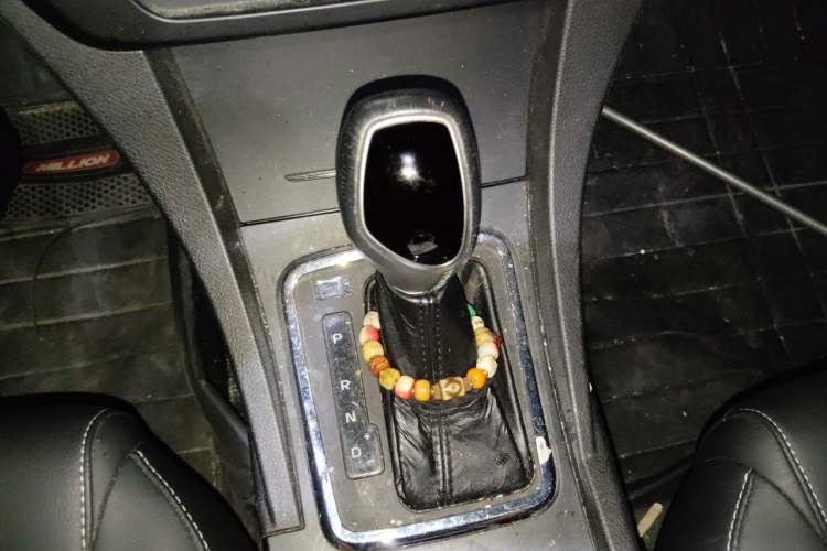 Used Geely Auto Emgrand 2017 Sedan Million Edition 1.5L CVT Upward Connectivity Version Gear Lever