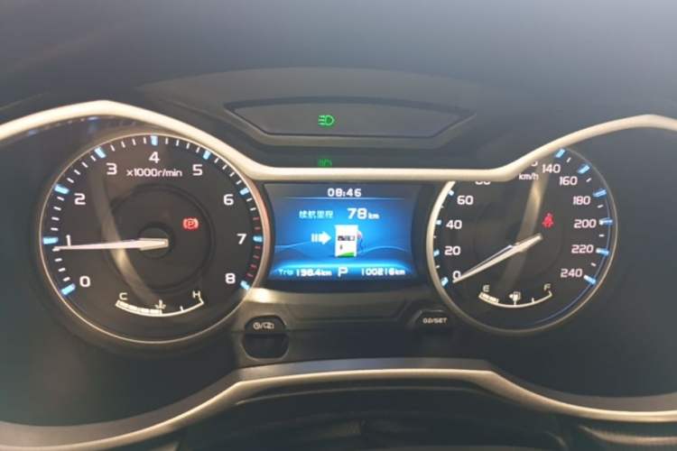 Used Geely Auto Emgrand 2017 Sedan Million Edition 1.5L CVT Upward Version Instrument Cluster