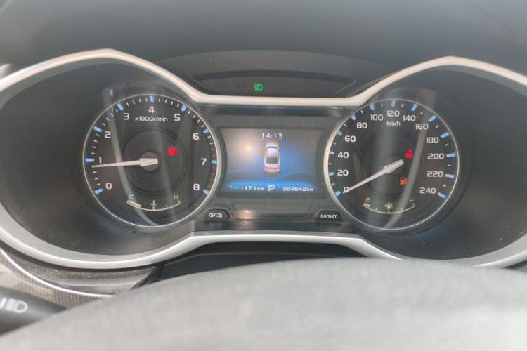 Used Geely Auto Emgrand 2017 Sedan Million Edition 1.5L CVT Upward Version Instrument Cluster
