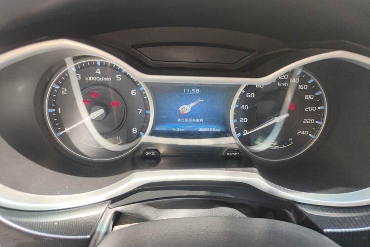 Used Geely Auto Emgrand 2017 Sedan Million Edition 1.5L Manual - Upward Version Instrument Cluster