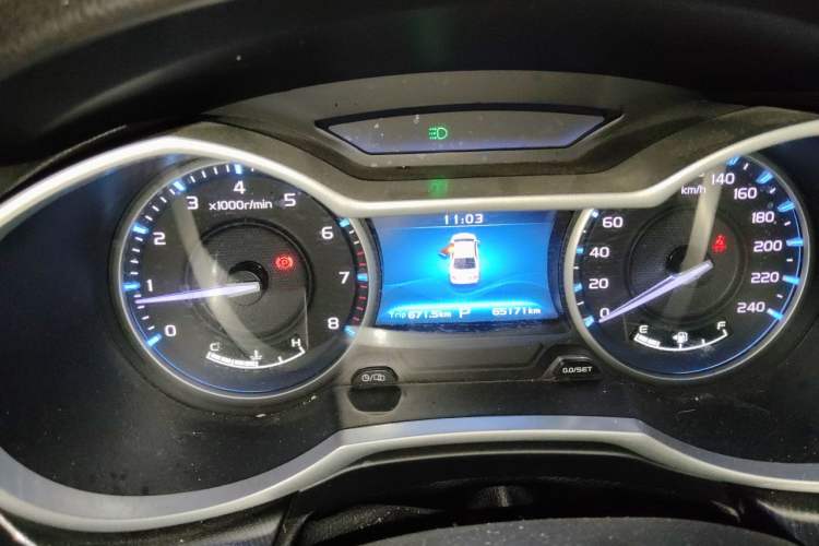 Used Geely Auto Emgrand 2017 Sedan Million Edition 1.5L CVT Upward Connectivity Version Instrument Cluster