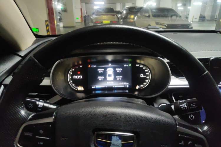 Used Geely Auto Emgrand 2017 Sedan Million Edition 1.5L CVT Upward Version Instrument Cluster
