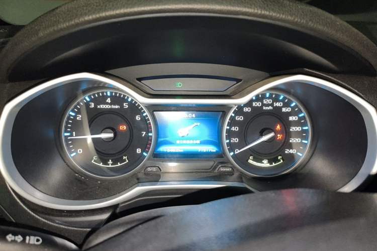 Used Geely Auto Emgrand 2017 Sedan Million Edition 1.5L Manual - Upward Version Instrument Cluster
