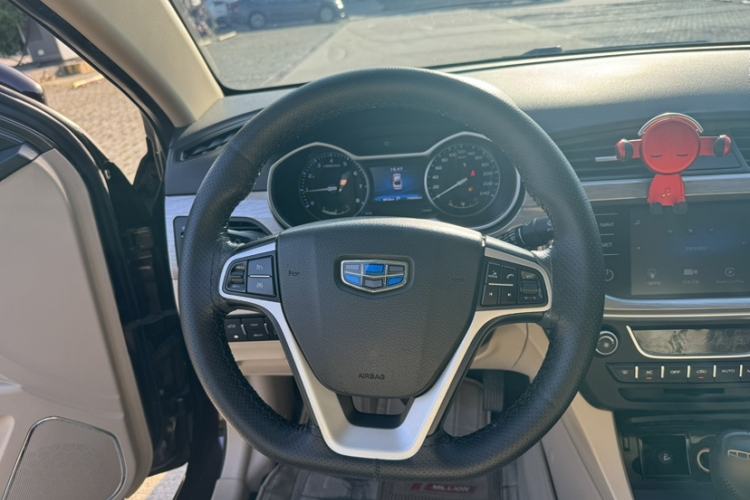 Used Geely Auto Emgrand 2017 Sedan Million Edition 1.5L CVT Luxury Model Interior 6