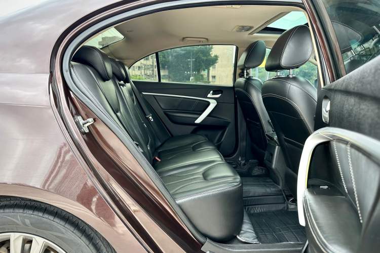 Used Geely Auto Emgrand 2017 Sedan Million Edition 1.5L Manual - Upward Version Interior 9
