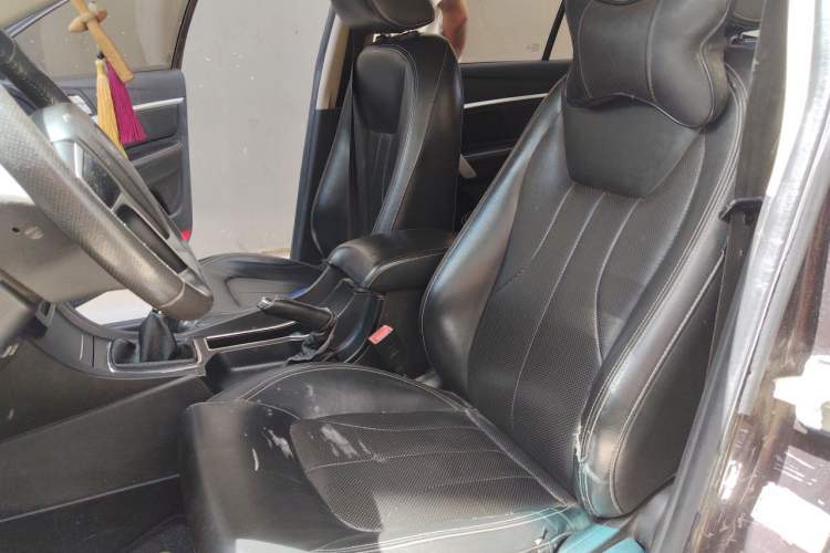 Used Geely Auto Emgrand 2017 Sedan Million Edition 1.5L Manual - Upward Version Left Front Seat