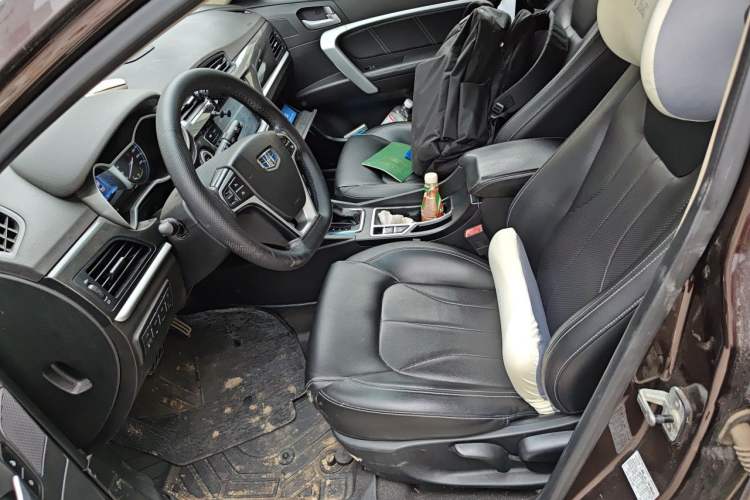 Used Geely Auto Emgrand 2017 Sedan Million Edition 1.5L CVT Upward Version Left Front Seat