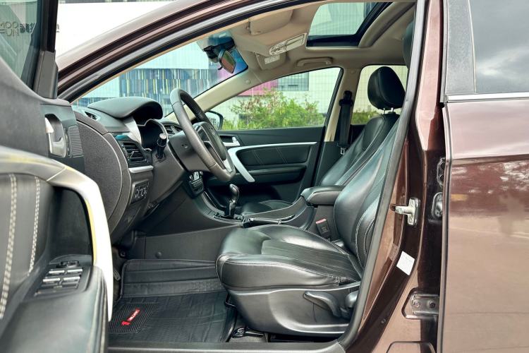 Used Geely Auto Emgrand 2017 Sedan Million Edition 1.5L Manual - Upward Version Left Front Seat