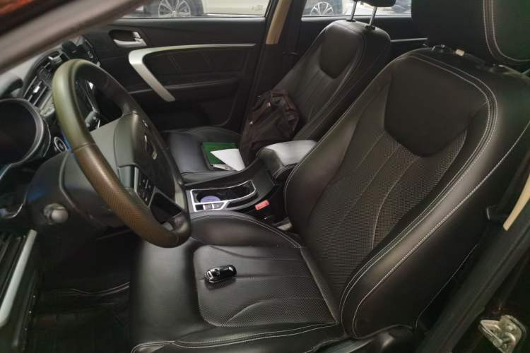 Used Geely Auto Emgrand 2017 Sedan Million Edition 1.5L CVT Upward Version Left Front Seat